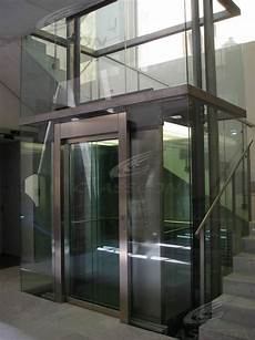 Facade Lift