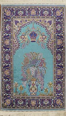 Plain Patterned Mosque Carpet