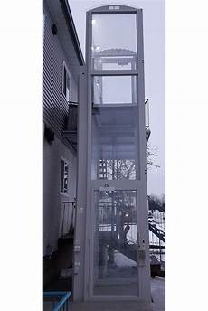 Vertical Elevator