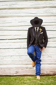 Groom's Outfit