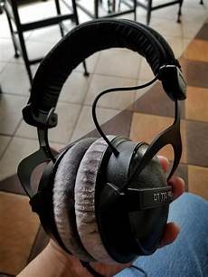 Headphone