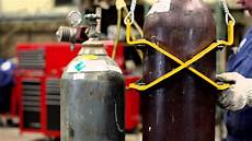 Lift Cylinder