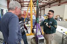 Lifting Crane