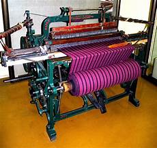 Loom Machine