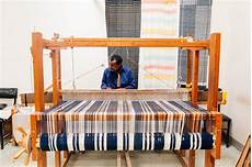 Loom Machine