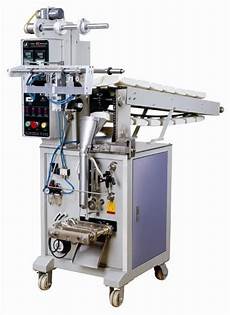Vertical Packing Machine